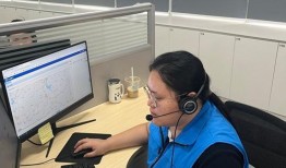 干中国接线员在线观看,在线服务背后的真实故事